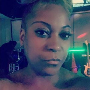 Meet your Posher, Erica